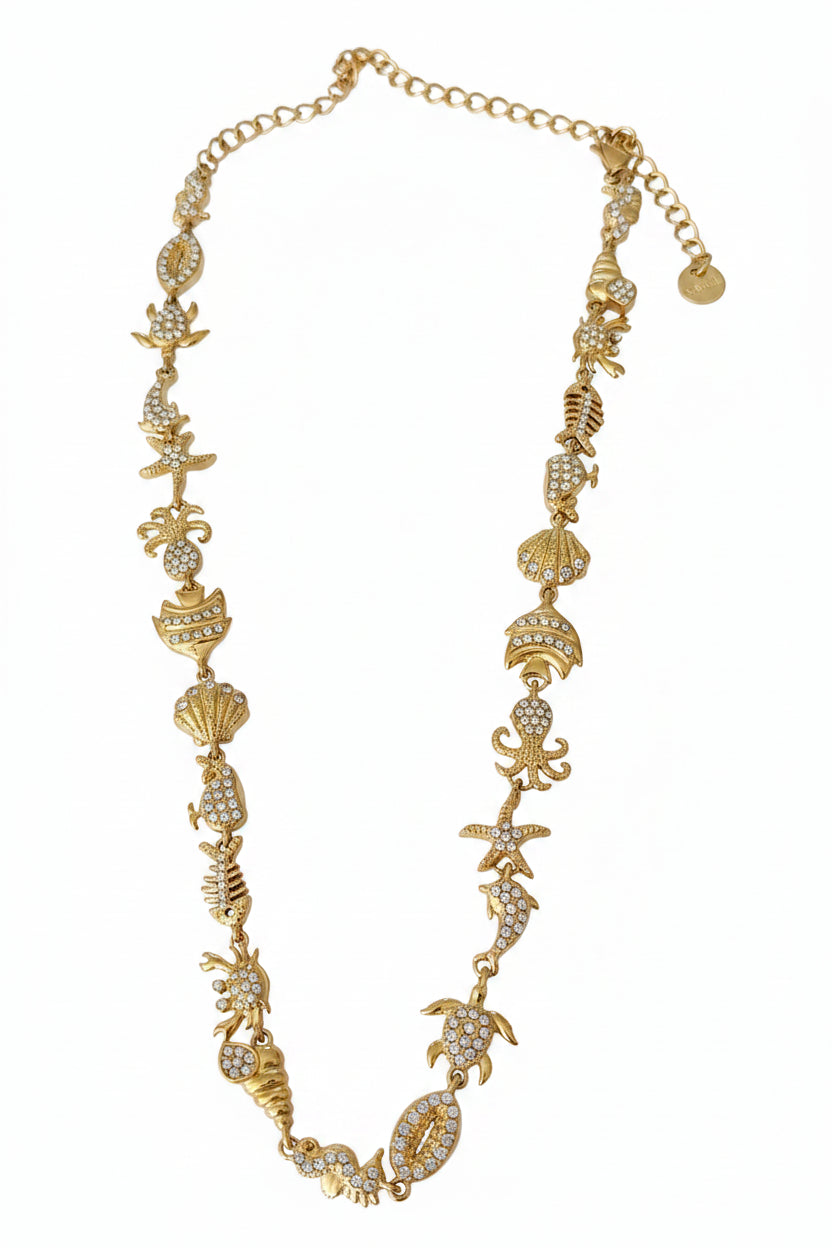 Collier doré mer